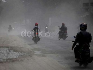 Tips Agar Motor Kembali Fit Setelah Tertutup Abu Vulkanik