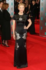 Parade Selebriti di Red Carpet BAFTA Awards 2014