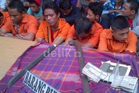 Sebanyak 27 orang anggota geng motor diamankan dalam operasi yang dilakukan Polresta Medan dan enam diantaranya dijadikan tersangka.     