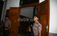 Kedua saksi sidang lanjutan perkara terorisme dengan terdakwa Khairul Ihwan juga merupakan terdakwa perkara terorisme yang juga diadili di PN Jaksel. Lamhot Aritonang/detikFoto.