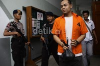 Terdakwa Khairul Ihwan sendiri ditangkap oleh Densus 88/Antiteror di Percetakan Andescre, Jl Mator Hasibuan No 12 Bekasi Timur, akhir Agustus 2013. Lamhot Aritonang/detikFoto.