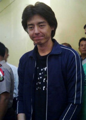 Gelar Jumpa Pers, Roger Danuarta Tampak Lemah dan Seperti Bangun Tidur