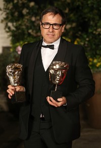 Selain 'Garvity', film garapan sutradara David O. Russell 'American Hustle' juga sukses meraih 3 penghargaan yakni, Best Actress in a Supporting Role, Best Original Screenplay, dan Best Makeup and Hair. Chris Jackson/Getty Images.