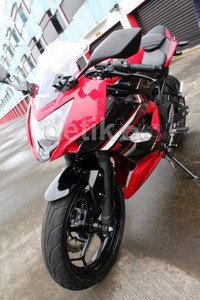 Motor yang akan menjadi penerus dari Ninja RR 2 tak tersebut akan dilepas di harga sekitar Rp 40 jutaan.