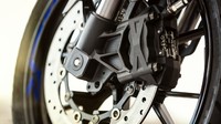 Rem depan kini memiliki kaliper baru untuk mencengkeram disc berukuran 292 mm. (dok Yamaha).
