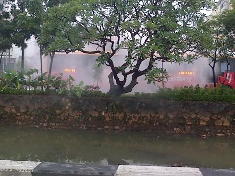 Ini Bus TransJ Gandeng yang Meledak dan Terbakar di Jl Gajah Mada