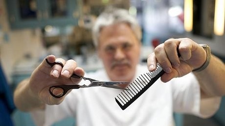 Diminta Potong Rambut, Napi Ini Malah Tikam Kepala Penjara Hingga Tewas