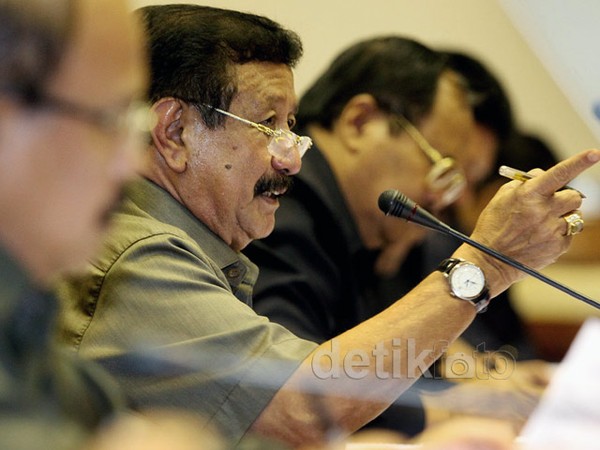 Komisi III Raker dengan Jaksa Agung