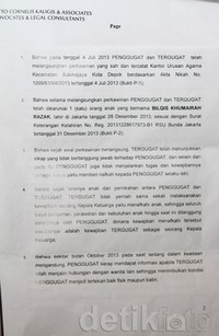 Dalam surat tersebut, tertulis buah hati Ayu Ting Ting dan Enji bernama Bilqis Khumairah Razak lahir pada tanggal 28 Desember 2013 di RSU Bunda, Jakarta. Gus Mun/detikHOT.