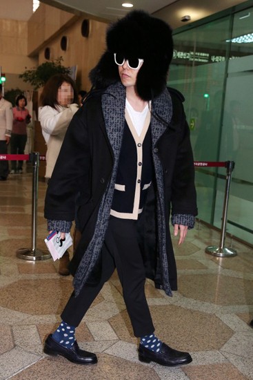 Gaya 6 Ambassador Chanel, Gong Yoo Hingga Jennie BLACKPINK di Elle