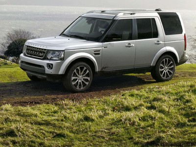 Hore! Land Rover Discovery Ultah