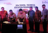 Salah satunya ada peningkatan kualitas 4 institusi T-TEP yang diadakan di SMKN 1 Cibinong, Bogor, Jawa Barat, SMKN 2 Surabaya, SMKN Tunas Pelita Binjai, dan SMK Bunda Satria Wangon.