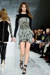 Antonio Berardi. Fall/Winter 2014. London Fashion Week 2014. [Photo by Ben A. Pruchnie/Getty Images]