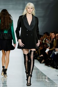 Antonio Berardi. Fall/Winter 2014. London Fashion Week 2014. [Photo by Ben A. Pruchnie/Getty Images]