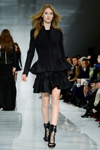 Antonio Berardi. Fall/Winter 2014. London Fashion Week 2014. [Photo by Ben A. Pruchnie/Getty Images]