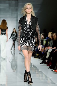 Antonio Berardi. Fall/Winter 2014. London Fashion Week 2014. [Photo by Ben A. Pruchnie/Getty Images]