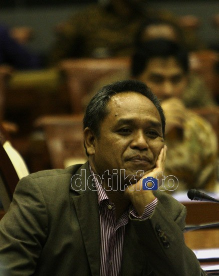 Ingin Jadi Hakim Konstitusi, Benny K Harman Telepon Ruhut