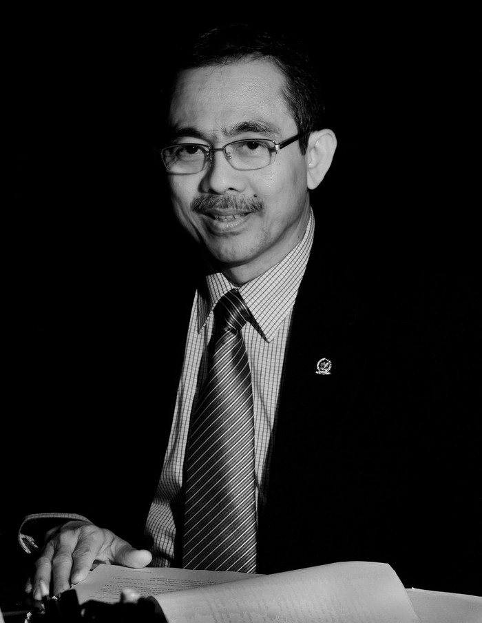 Dari 10 Hakim yang Bermain Uang Perkara, 7 Telah Insaf