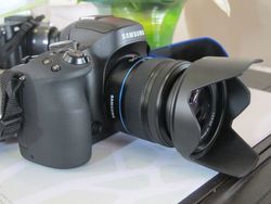 Mengulik Gaya Klasik Galaxy NX30