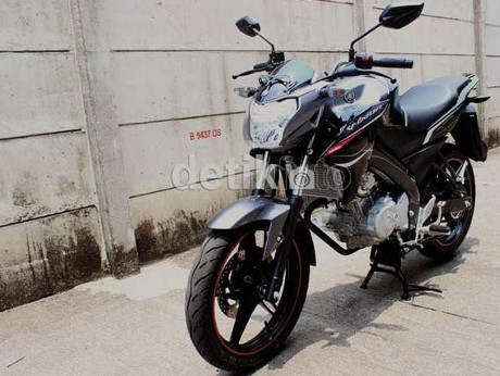 Pengguna V-Ixion Itu Kaum Penyiksa Motor