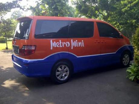 Wah, Pengusaha Ubah Alphard Miliknya Jadi Metro Mini