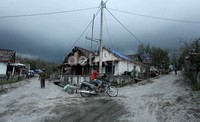 Ini kondisi Desa Laharpang pasca erupsi Kelud, Rabu (19/2/14).