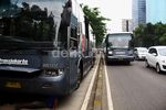 TransJakarta Mogok di Depan Gedung KPK