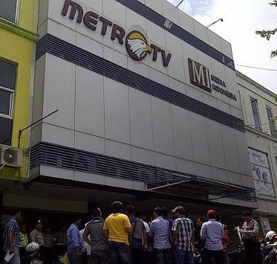 Kantor Metro TV Biro Surabaya Didemo Gara-gara Tayangan Politik Apa Kata Kiai