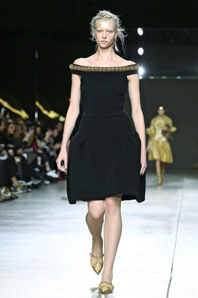 Simone Rocha, Fall/Winter 2014. London Fashion Week 2014. [Photo by Miles Willis/Getty Images]