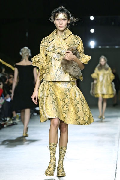 Simone Rocha, Fall/Winter 2014. London Fashion Week 2014. [Photo by Miles Willis/Getty Images]