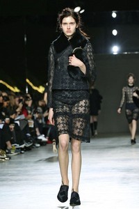 Simone Rocha, Fall/Winter 2014. London Fashion Week 2014. [Photo by Miles Willis/Getty Images]