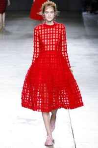 Simone Rocha, Fall/Winter 2014. London Fashion Week 2014. [Photo by Miles Willis/Getty Images]