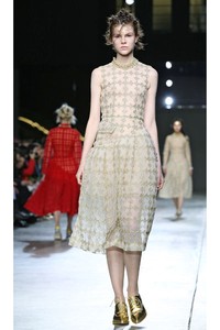 Simone Rocha, Fall/Winter 2014. London Fashion Week 2014. [Photo by Miles Willis/Getty Images]