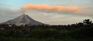 Menko Kesra: Asumsi Erupsi Sinabung Berakhir Maret