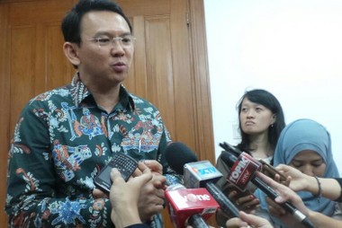 Ahok: Bus Tingkat Tetap Jalan, Tapi Entah Tahan Berapa Lama