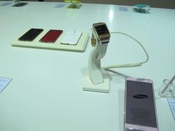 Samsung Forum: Mesin Cuci Pintar Sampai TV Rp 1,7 Miliar