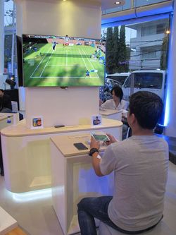 Galaxy Square, Sarang Raksasa Gadget Samsung