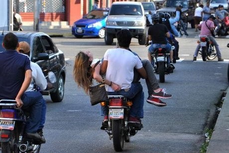 Foto Dramatis Usai Ratu Kecantikan Venezuela Tertembak di Kepala