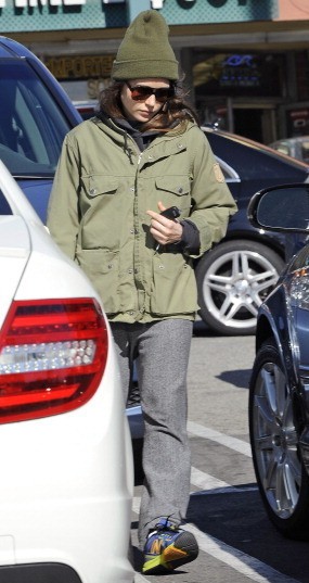 Teka-teki Gaya Busana Ellen Page Kini Terjawab