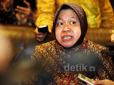 Ekspresi Wali Kota Surabaya Tri Rismaharini