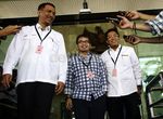 Pasek, Yudi Latif dan Misbakhun Besuk Anas