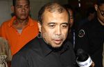 Patrialis Akbar Temui Akil di Tipikor