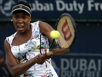Pada pertandingan ini, Venus Williams menang dua set langsung atas Ivanovic dengan skor 6-2, 6-1. Dia selanjutnya akan bertemu Flavia Pennetta di babak perempatfinal. Reuters/Ahmed Jadallah.