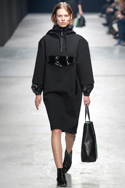 Christopher Kane, Fall/Winter 2014. London Fashion Week 2014. [Photo by Stuart C. Wilson/Getty Images]