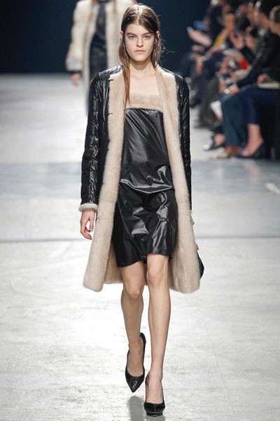 Christopher Kane, Fall/Winter 2014. London Fashion Week 2014. [Photo by Stuart C. Wilson/Getty Images]