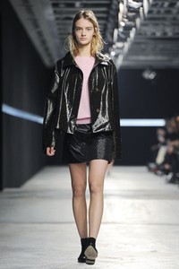 Christopher Kane, Fall/Winter 2014. London Fashion Week 2014. [Photo by Stuart C. Wilson/Getty Images]