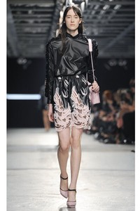 Christopher Kane, Fall/Winter 2014. London Fashion Week 2014. [Photo by Stuart C. Wilson/Getty Images]