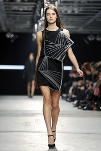 Christopher Kane, Fall/Winter 2014. London Fashion Week 2014. [Photo by Stuart C. Wilson/Getty Images]