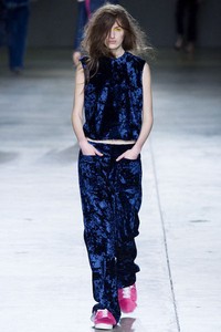 MarquesAlmeida, Fall/Winter 2014. London Fashion Week 2014. [Photo by Tristan Fewings/Getty Images]