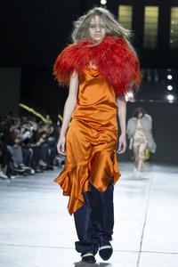 MarquesAlmeida, Fall/Winter 2014. London Fashion Week 2014. [Photo by Tristan Fewings/Getty Images]